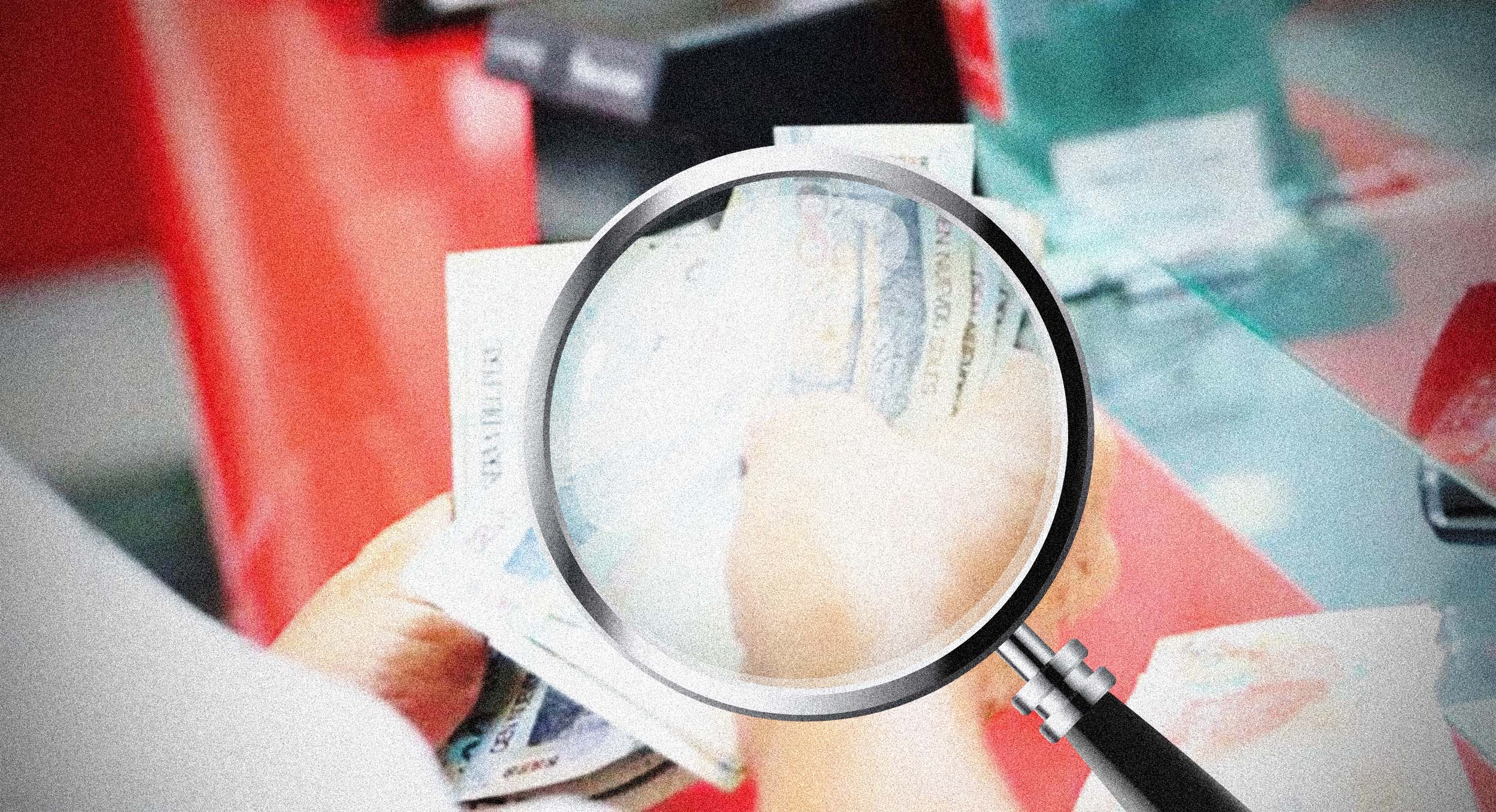Una lupa sobre el dinero de una persona en una agencia de una AFP